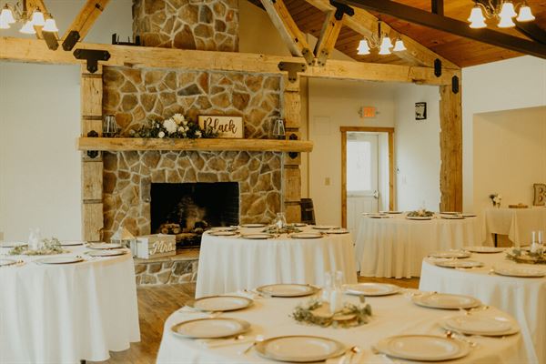 Whitetail Lodge And Banquet Hall