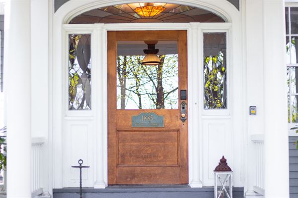 Knoll Shoal by Hudson Valley Luxury Resorts