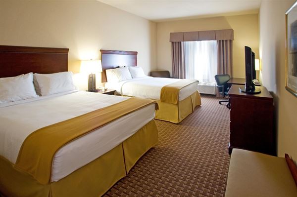 Holiday Inn Express & Suites Kingsville