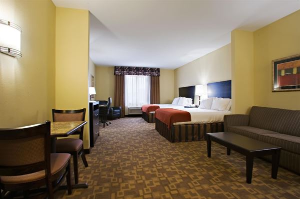 Holiday Inn Express & Suites Snyder