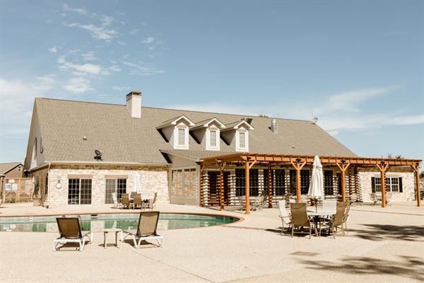 Chittum Venue at Forest Lakes