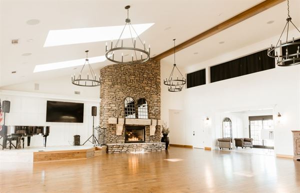 Chittum Venue at Forest Lakes