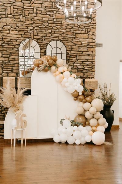 Chittum Venue at Forest Lakes