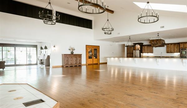 Chittum Venue at Forest Lakes