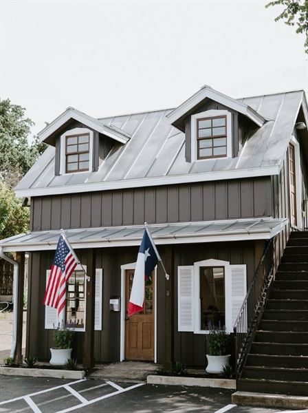 Angels Lodge Above The Creek