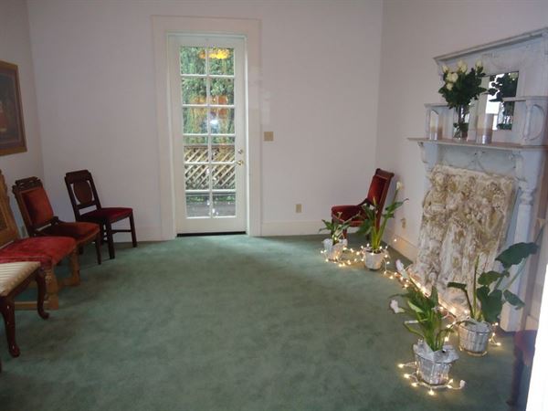 Lakeport English Inn