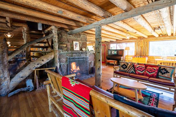 The Meeker Park Lodge