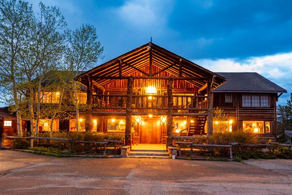 The Meeker Park Lodge