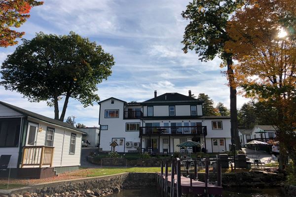 Channel Waterfront Cottages