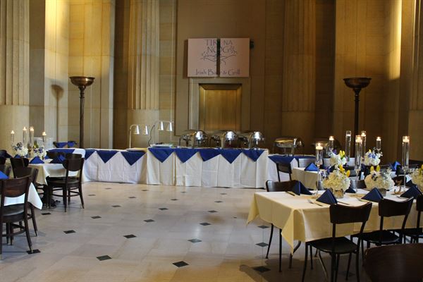 Tír na nÓg Irish Bar & Grill