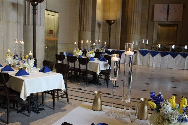 Tír na nÓg Irish Bar & Grill