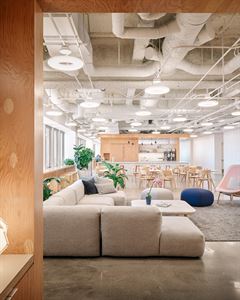 Lounge & Pantry Area