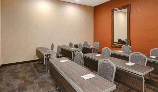 Home2 Suites by Hilton Atlanta Downtown