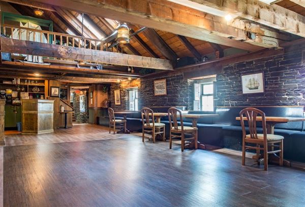 The Lower Deck Tap Room