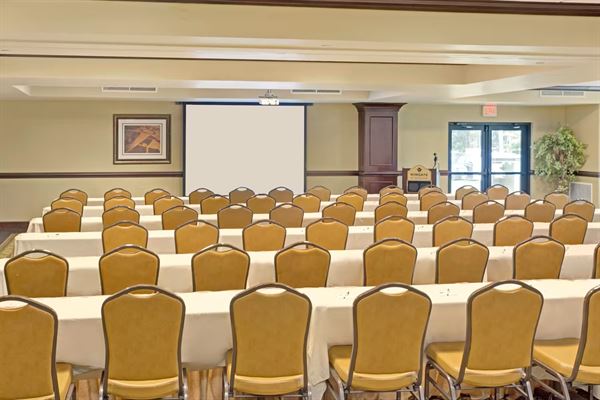 Wingate by Wyndham Charleston University Boulevard