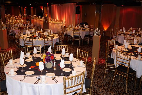 Chanhassen Dinner Theatres