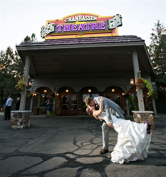 Chanhassen Dinner Theatres