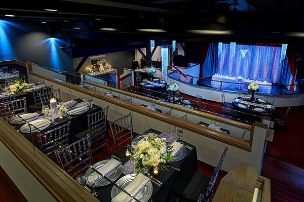 Chanhassen Dinner Theatres