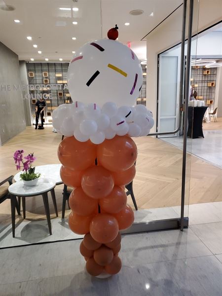 Pops & More  Balloons