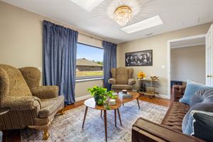 Private Suite -  Meeting Room