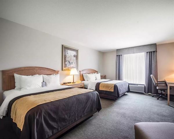 Comfort Inn and Suites Salmon Arm