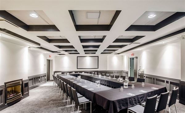 Chateau Mont Sainte Anne Beaupre