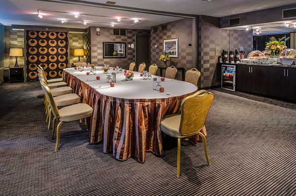 The Beacon Hotel & Corporate Quarters