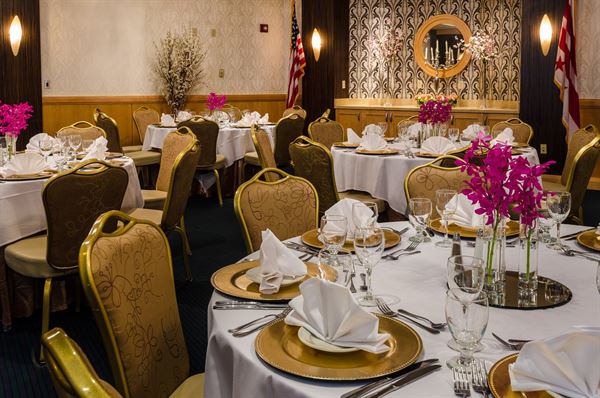 The Beacon Hotel & Corporate Quarters