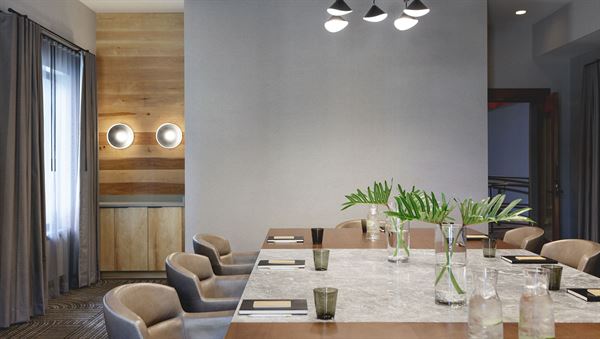 Kimpton Armory Hotel Bozeman