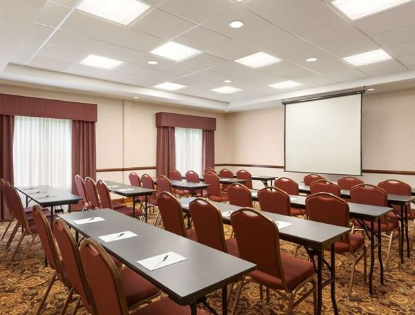 Country Inn & Suites By Carlson, Princeton, WV