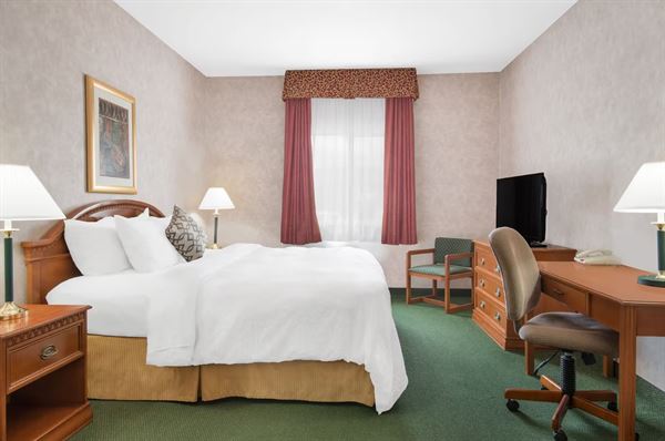 Days Inn & Suites Dumas