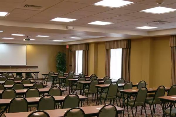 Hampton Inn & Suites Fredericksburg