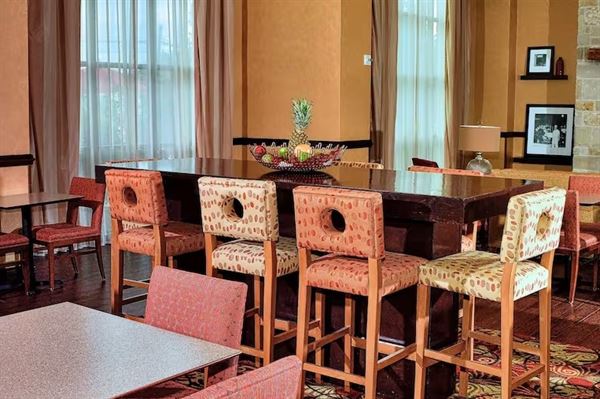 Hampton Inn & Suites Fredericksburg