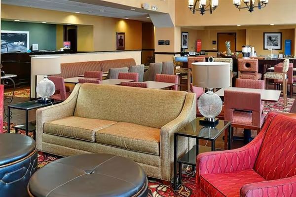 Hampton Inn & Suites Fredericksburg