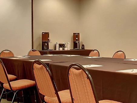 Holiday Inn Meridian E - I 20/ I 59