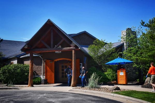 Blue Canyon Kitchen & Tavern