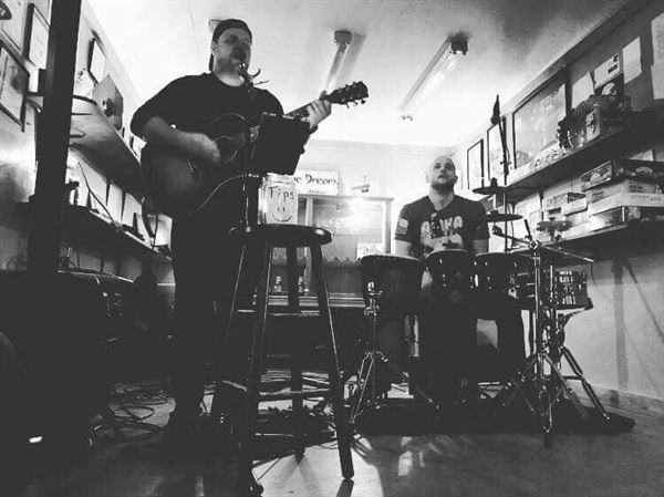 Molly's Tavern And Restaurant