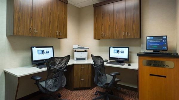 Hilton Garden Inn Edison/Raritan Center