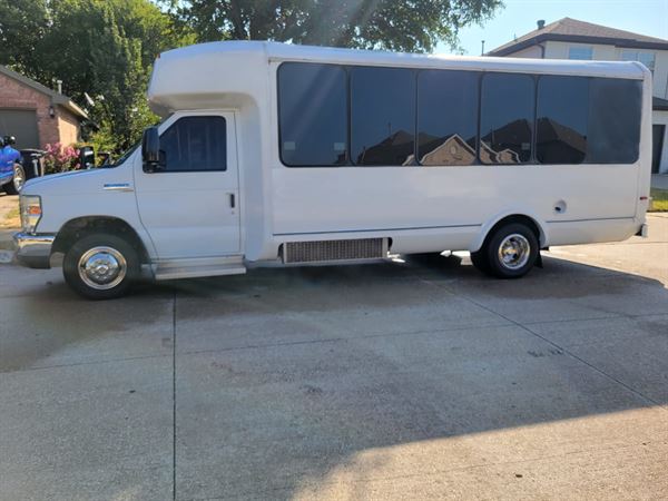 Black car service Dallas-Tx black car & limo