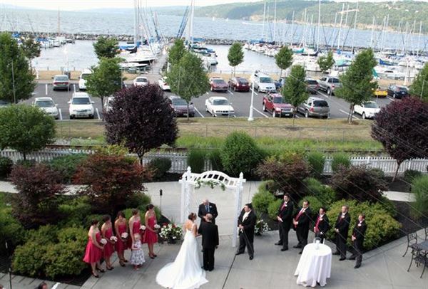 Watkins Glen Harbor Hotel
