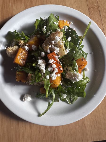 1908 An Uptown Eatery