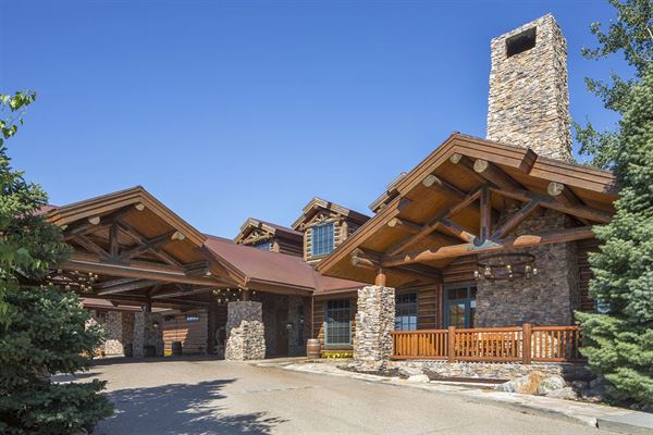 Wilderness Ridge Club & Resort
