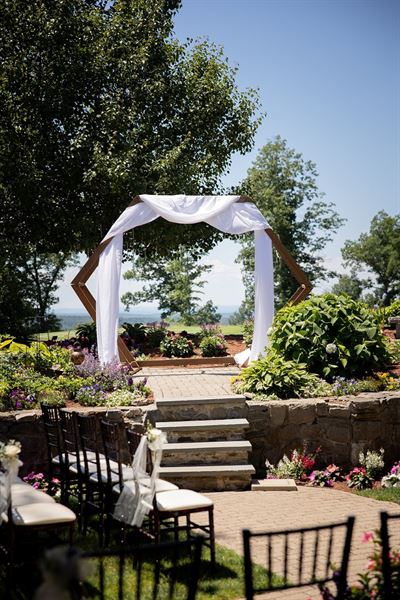 Sky Meadow Country Club