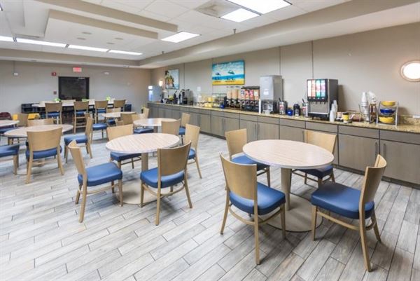 Ocean Coast Hotel At The Beach