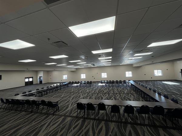 Cobblestone Inn & Suites