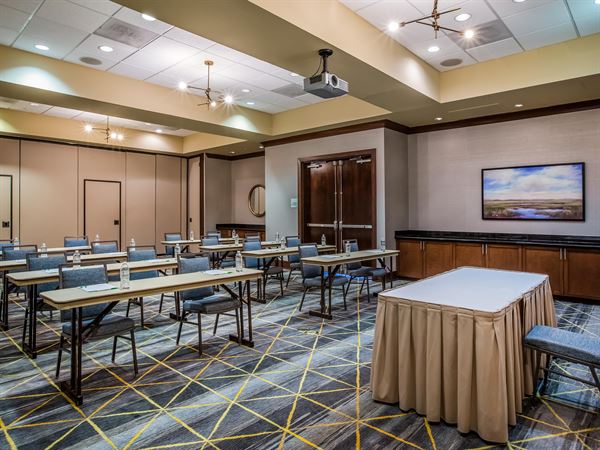 Holiday Inn Gulfport Airport