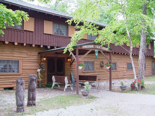 Presque Isle Lodge