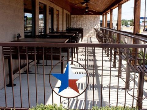 Outlaws BBQ & Catering