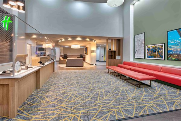 Holiday Inn Dallas-Fort Worth Airport S