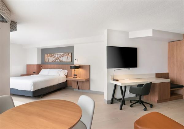 Hilton Garden Inn Toronto Airport